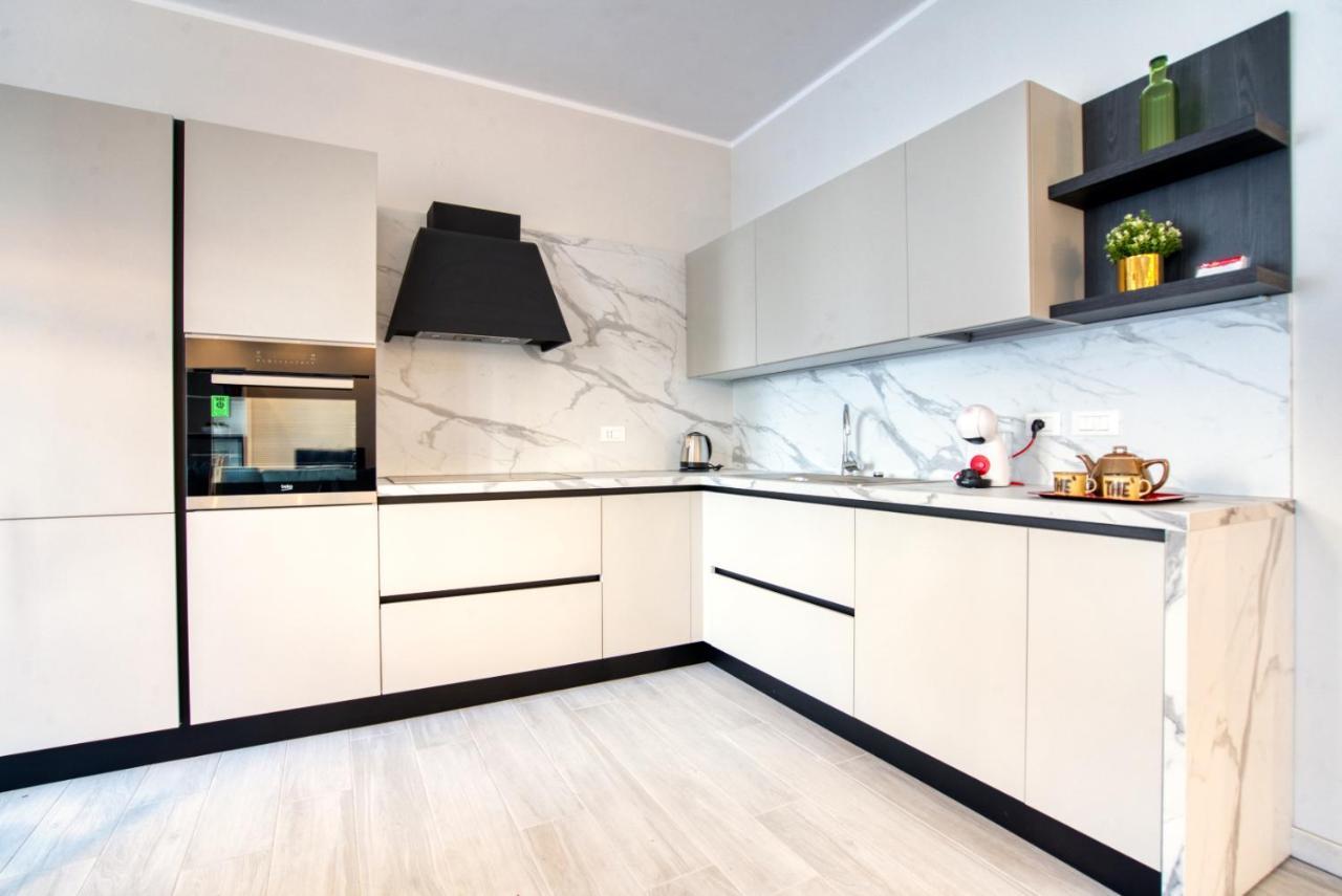 Caseospitali - Casa Janas, Elegante Trilocale Per 5 In Zona Centrale Милан Экстерьер фото