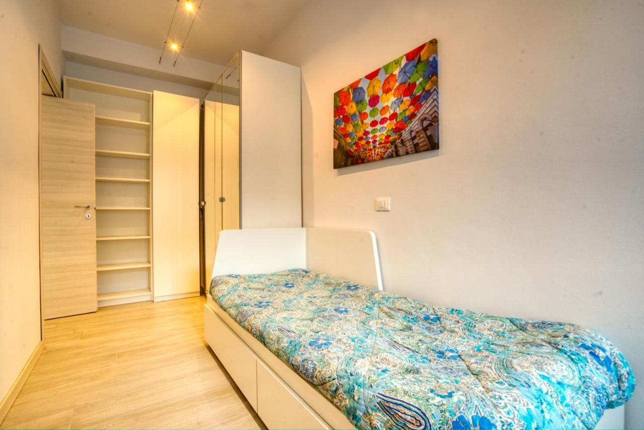 Caseospitali - Casa Janas, Elegante Trilocale Per 5 In Zona Centrale Милан Экстерьер фото