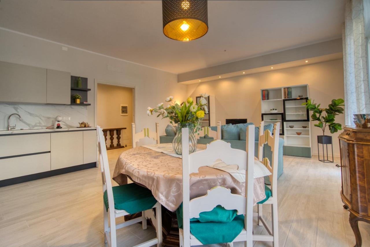 Caseospitali - Casa Janas, Elegante Trilocale Per 5 In Zona Centrale Милан Экстерьер фото