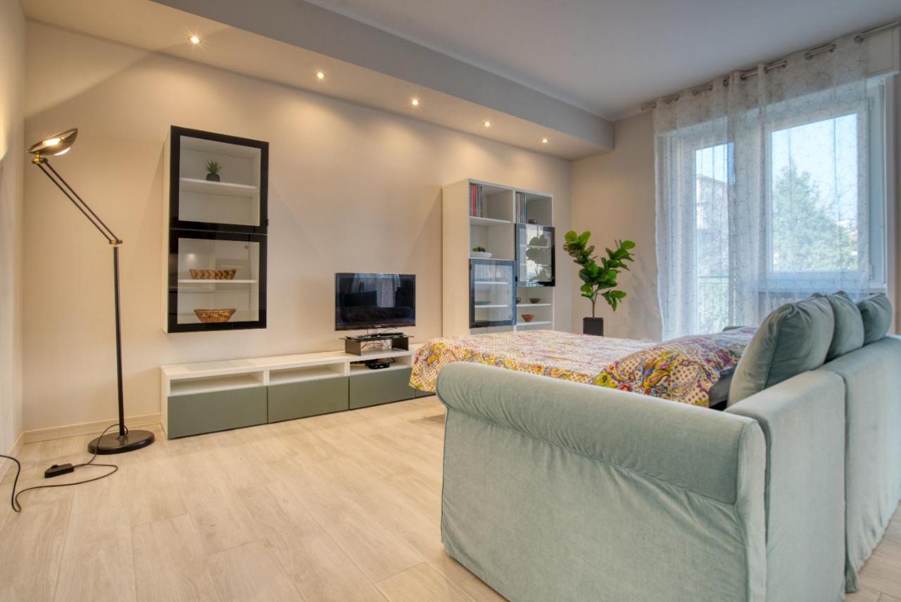 Caseospitali - Casa Janas, Elegante Trilocale Per 5 In Zona Centrale Милан Экстерьер фото
