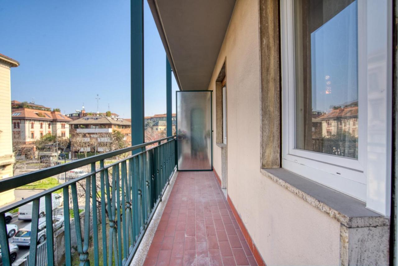Caseospitali - Casa Janas, Elegante Trilocale Per 5 In Zona Centrale Милан Экстерьер фото